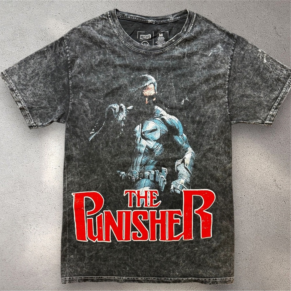 CVLA Marvel The Punisher Acid Wash Graphic T-Shirt Mens‎ Medium Black Comic Tee